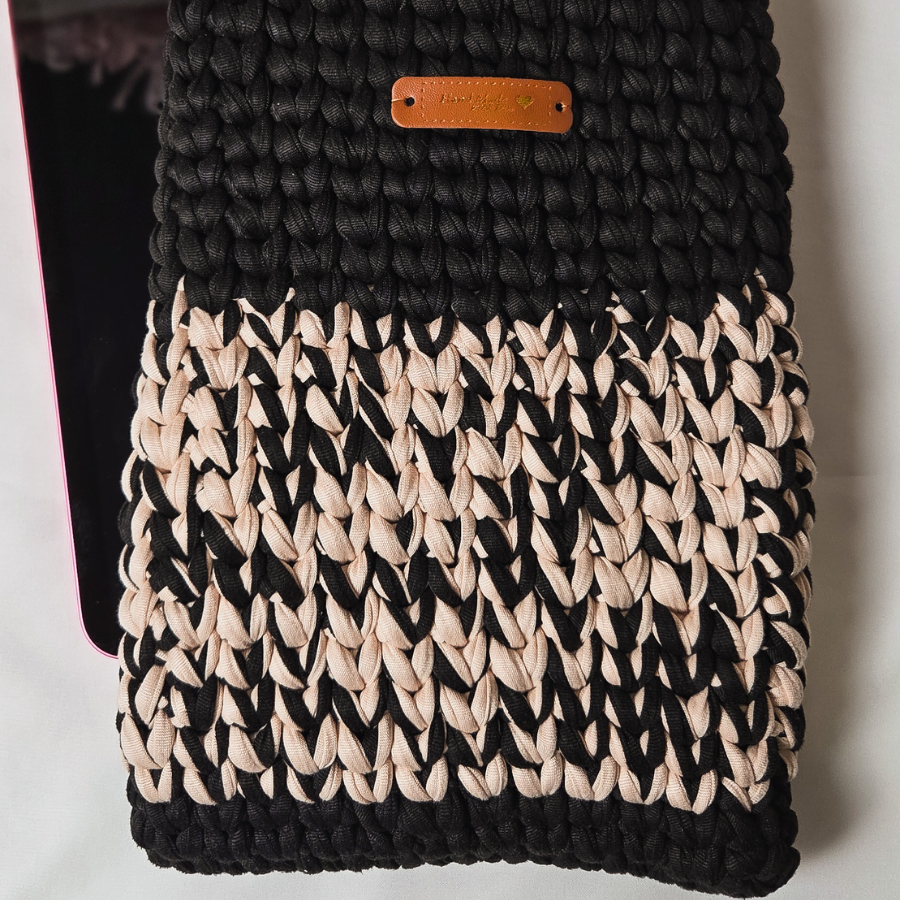 Crochet Tablet Cover-Black & Beige
